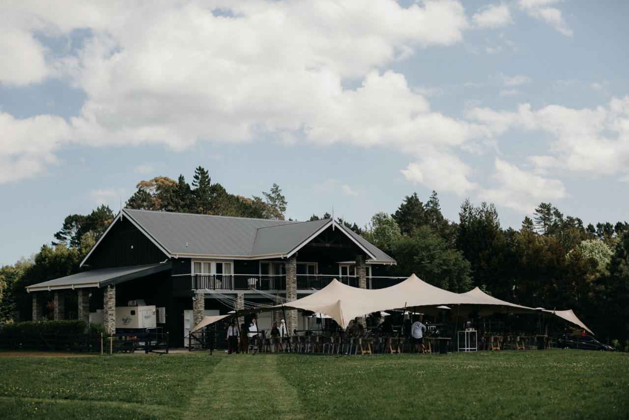Hus - Boutique Venue & Accommodation Riverhead 외부 사진