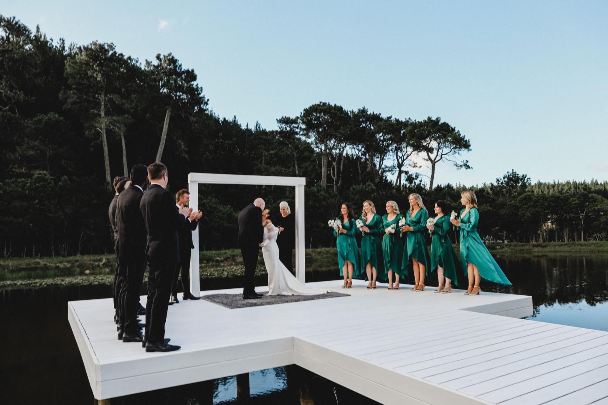 Hus - Boutique Venue & Accommodation Riverhead 외부 사진